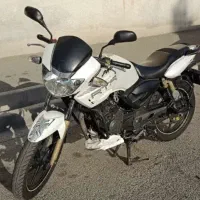 موتور ۱۸۰ آپاچی