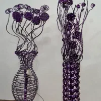 آباژور ایستاده