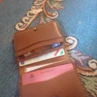 سلام مدارک پیدا شد به اسم خانم هست