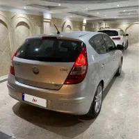 هیوندای i30 مدل 2010 کاملا سالم هم قیمت ۲۰۷