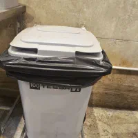 سطل زباله ۱۰۰ و ۴۰ لیتری