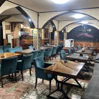 280 متر سفره خانه سنتی با جواز و وسایل