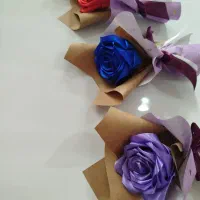 تک شاخه رز|گل مصنوعی|خوی, |دیوار