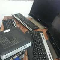 تعدادی مانیتور. کیس.مینی کیس وکیبورد