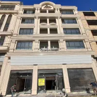 یک باب مغازه ۲۱۰متر کف و ۱۲۰متر بالکن  جاده شهریار