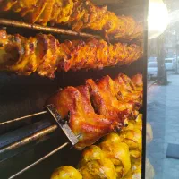 نیاز به یک نیروی کار|استخدام خدمات فروشگاه و رستوران|لاهیجان, کوی خزر|دیوار