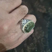 انگشتر یاقوت سبز