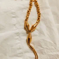 گردنبند اماراتی رنگ ثابت  در بندر دیلم