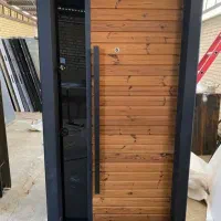 ساخت ونصب دربهای داخلی وضد سرقت کابینت وکمد دیواری