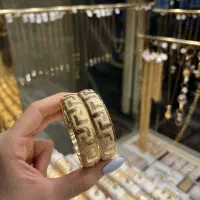 تکپوش ورساچه