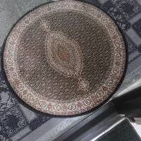 دوعدد فرش یک دریک هردو سه تومن فروش تکی هم داریم