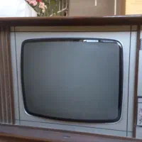 تلویزیون قدیمی شاب لورنس