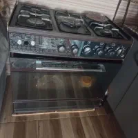 اجاق گاز پنج شعله در حد نو فروشی