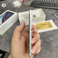 se2020 128GB|موبایل|تهران, فلسطین (میدان انقلاب)|دیوار