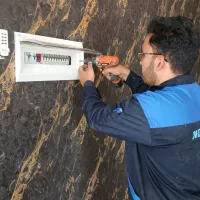 برقکاری ساختمان با کمترین قیمت|خدمات پیشه و مهارت|قم, شهید صیاد شیرازی|دیوار