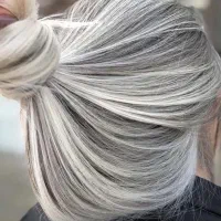 رنگ مو و کوتاهی و مدل مو انجام میشود|خدمات آرایشگری و زیبایی|ساوه, |دیوار