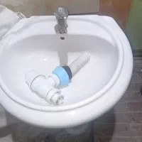 سلام فروش یک عدد روشویی کامل با زیر آب و شیر
