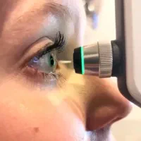 لازک،لیزیک،فمتولیزیک چشم (عمل حذف عینک)تعرفه دولتی