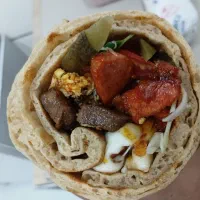 ساندویچ خوشمزه.چهار تا بخر یکی رایگان ببر