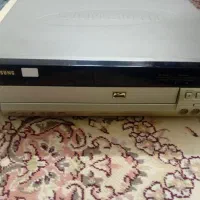 دستگاه سی دی پخش کن سه دیسکه