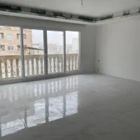 فروش واحد ۱۶۵متری رو به نما واقع در منطقه یک