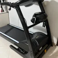 تردمیل نیمه باشگاهی در حد نو بسیار تمیز