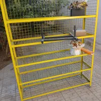 قفسه خیلی جادار برای فروشگاه