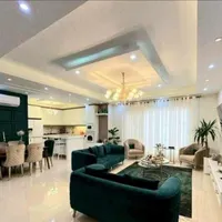هنر معماری کلاسیک_سندتک برگ_اصیل نشین