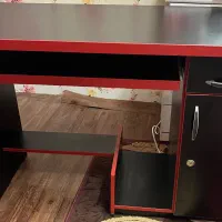 میز تحریر و صندلی