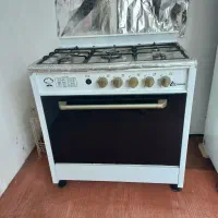 گاز طرح فر ۵ شعله در حد نو
