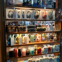 واگذاری اجناس لوازم جانبی موبایل|لوازم جانبی موبایل و تبلت|شهرکرد, |دیوار