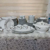 سرویس چینی۱۸ نفره