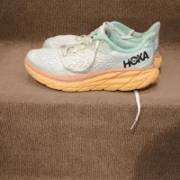 ۳جفت کتونی صددرصد اورجینال هوکا سایز ۳۷و۴۷و۴۳