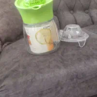 آبمیوه گیری دستی سالم بدنش شیشه ای در پلاستیکی