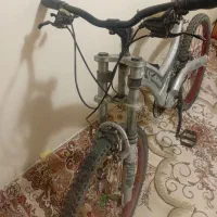 دوچرخه سایز 28 و 20