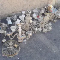 باسلام تعدادی لوستر