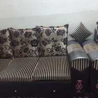 مبل هفت نفره درحدنو تمیزبامیزعسلی قیمت۵ میلیون|مبلمان خانگی و میز عسلی|خرمدره, |دیوار