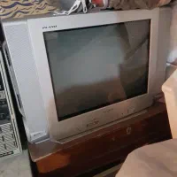 دو عدد تلویزیون25و20