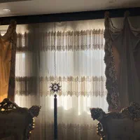 پرده حریر وچهار عدد والن مخمل