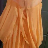 لباس دکولته مجلسی دنباله دار|لباس|لاهیجان, مهرگان|دیوار