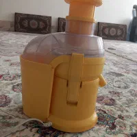 آبمیوه گیری مارک مکست