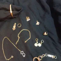 طلاهای پر اجرت با ۲ درصد