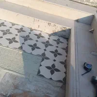 کاشیکاری چسبی و دوغابی لکه گیری ..