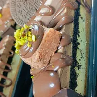 همکاری درکارگاه قنادی