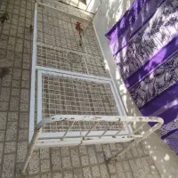تخت بیمارستانی