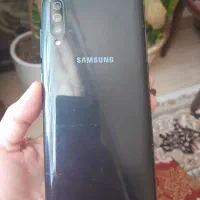لاشه ی گوشی a70