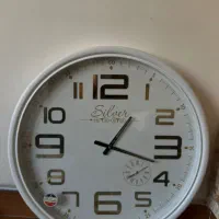 ساعت دیواری