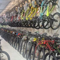 رهایی ازترافیک × واسترس شهر* بادوچرخه ویوا