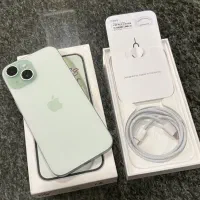 ایفون ۱۵ نرمال در حد انباکس