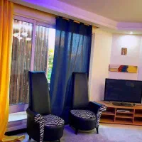 همخونه خانم موجه برای سوئیت مبله|اجارهٔ آپارتمان|چالوس, |دیوار